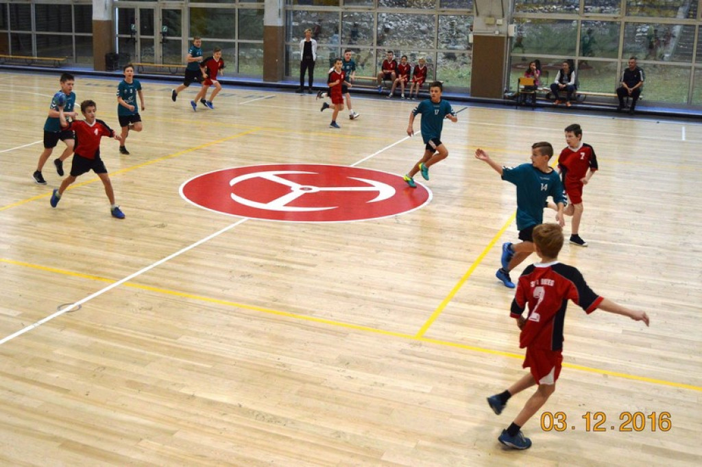 AWANS JEDYNKI I TRÓJKI  DO PÓŁFINAŁU WOJEWÓDZKIEGO