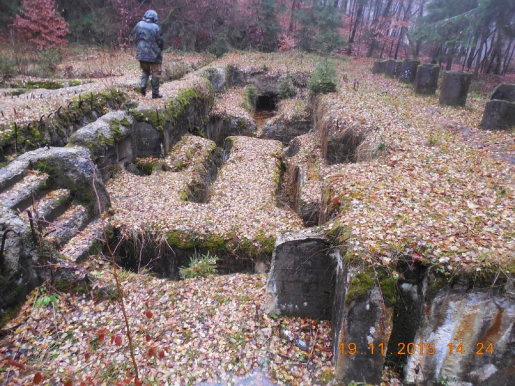 Tajemnice Sudetów część III - Brzeżanie eksplorowali kompleks Riese