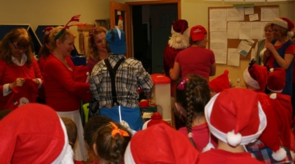 Spotkanie z Mikołajem w PP7 Integracyjnym