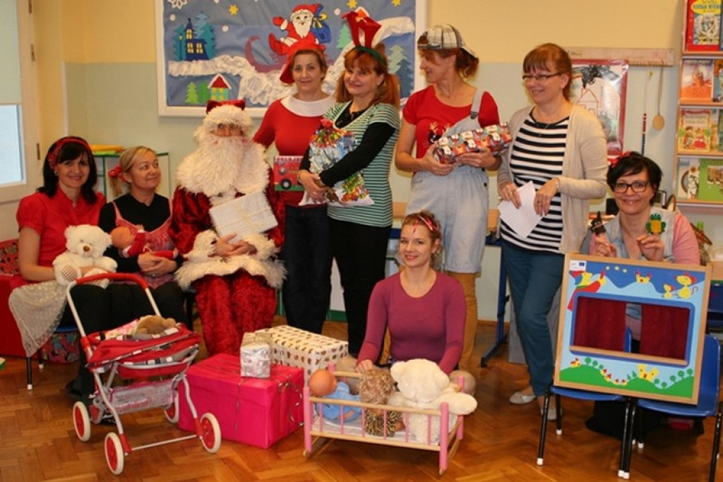 Spotkanie z Mikołajem w PP7 Integracyjnym