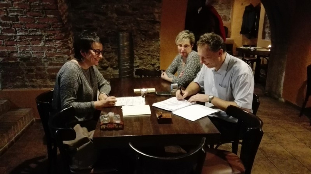 Fryzjerskie zmagania za południową granicą