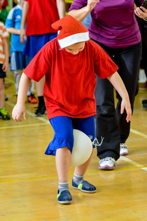 Drugi Integracyjny Mikołajkowy Turniej Gier i Zabaw w SP Gałązczycach