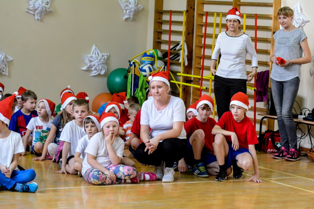 Drugi Integracyjny Mikołajkowy Turniej Gier i Zabaw w SP Gałązczycach