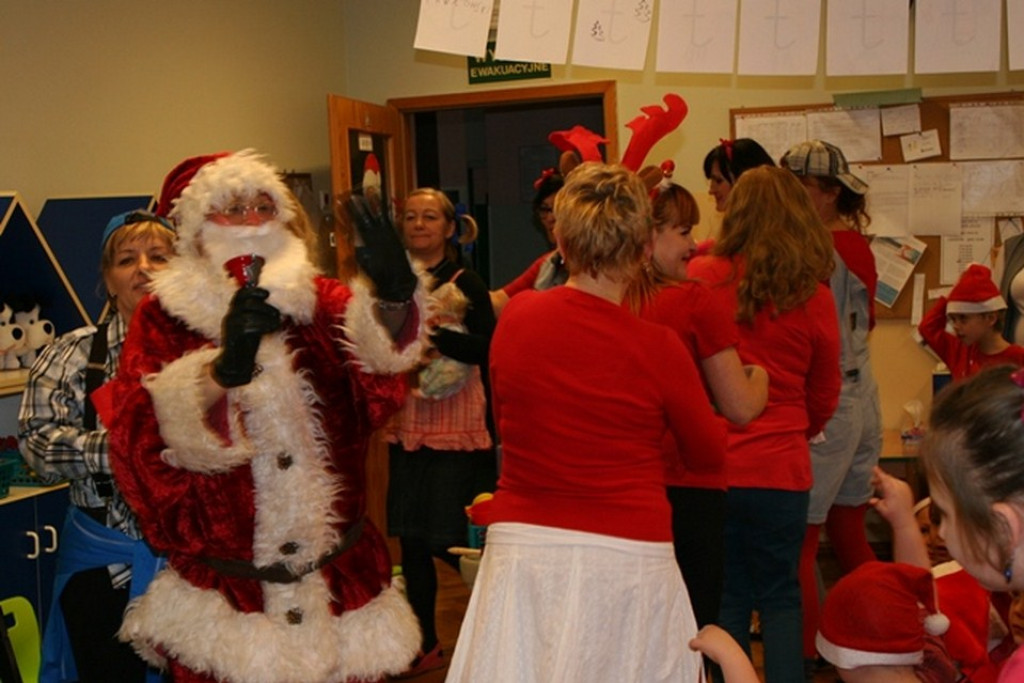 Spotkanie z Mikołajem w PP7 Integracyjnym