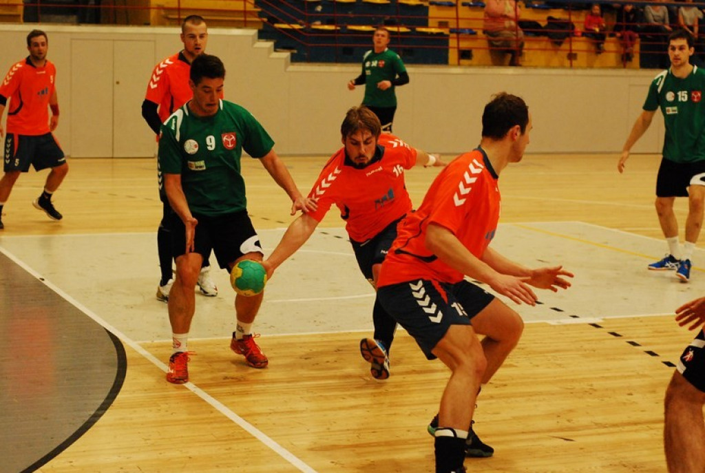 SKS Orlik Brzeg bardzo pewnie wygrywa u siebie ze Świebodzinem