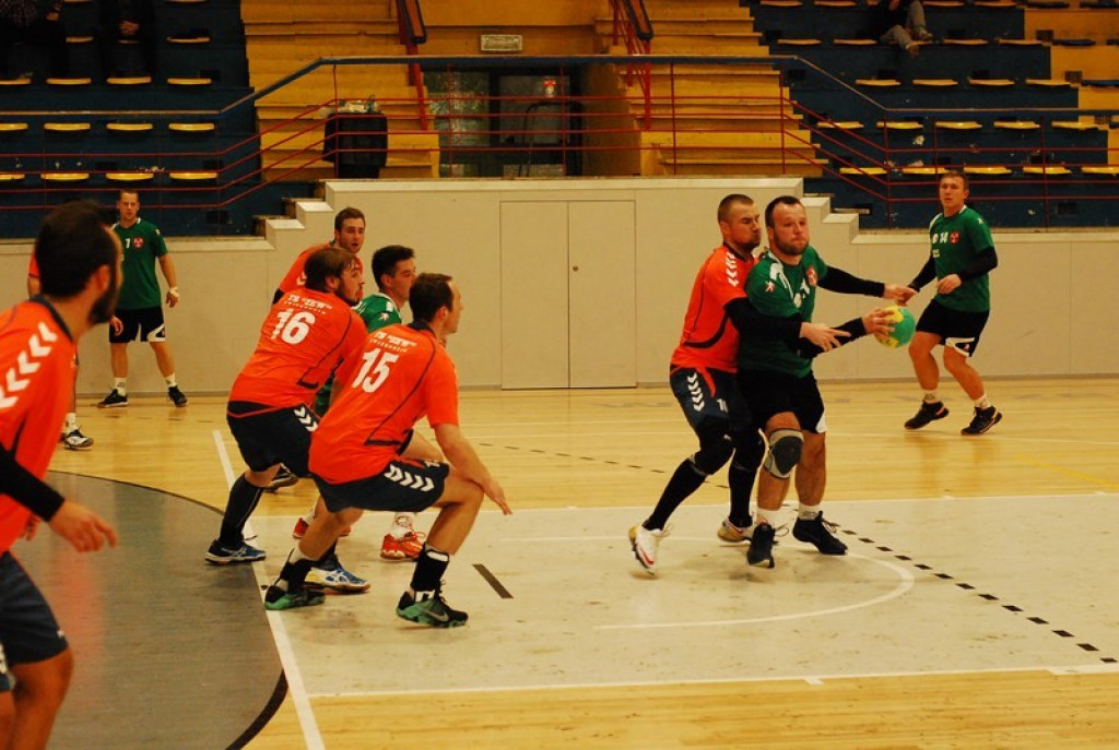 SKS Orlik Brzeg bardzo pewnie wygrywa u siebie ze Świebodzinem