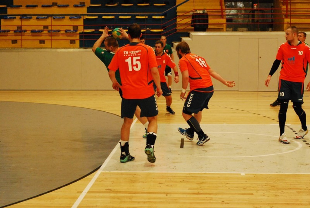 SKS Orlik Brzeg bardzo pewnie wygrywa u siebie ze Świebodzinem