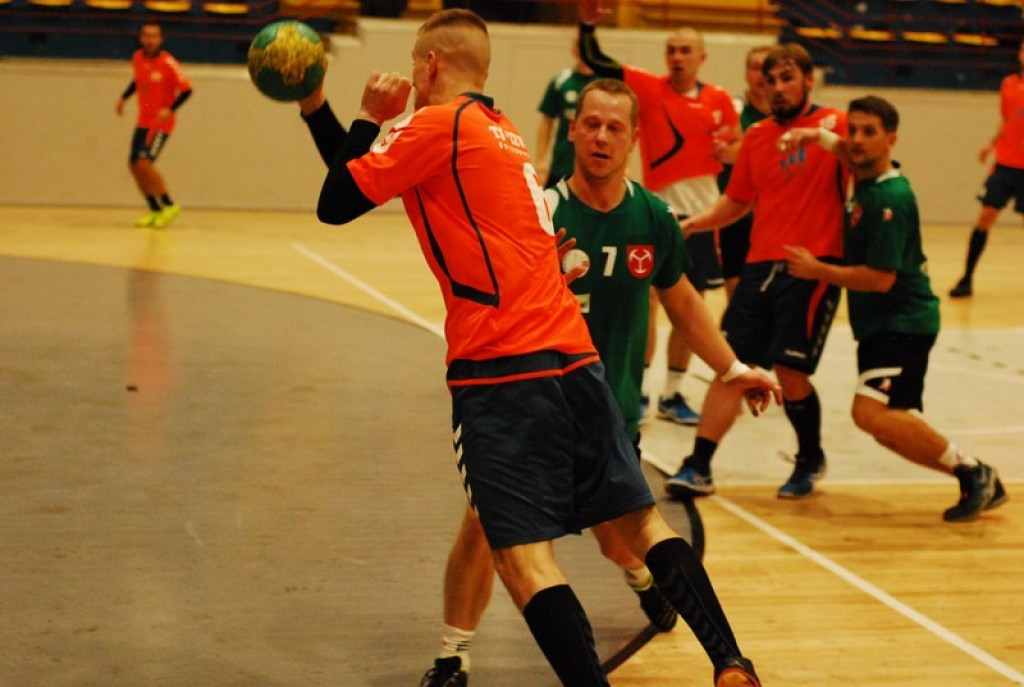 SKS Orlik Brzeg bardzo pewnie wygrywa u siebie ze Świebodzinem