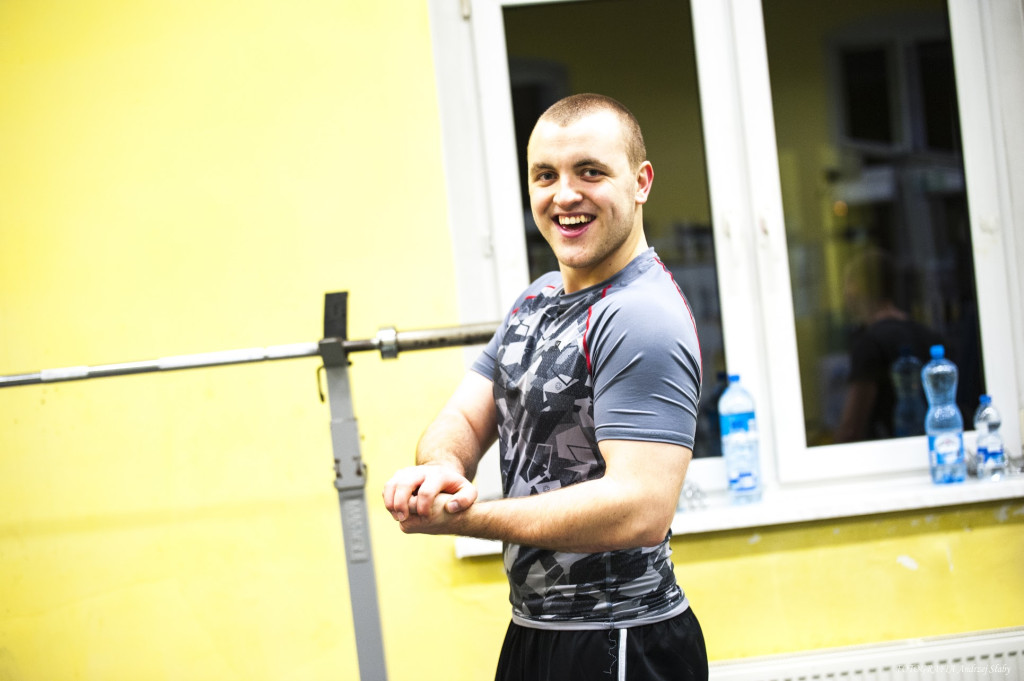 Mikołajkowy Gimnazjalny Trójbój Siłowy