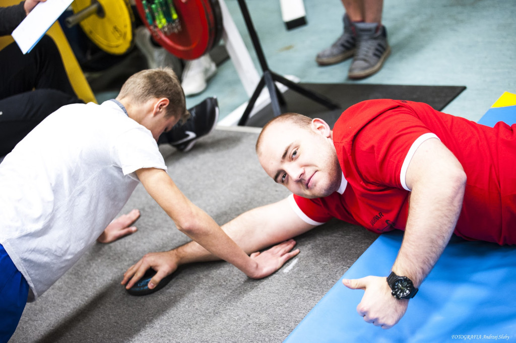 Mikołajkowy Gimnazjalny Trójbój Siłowy