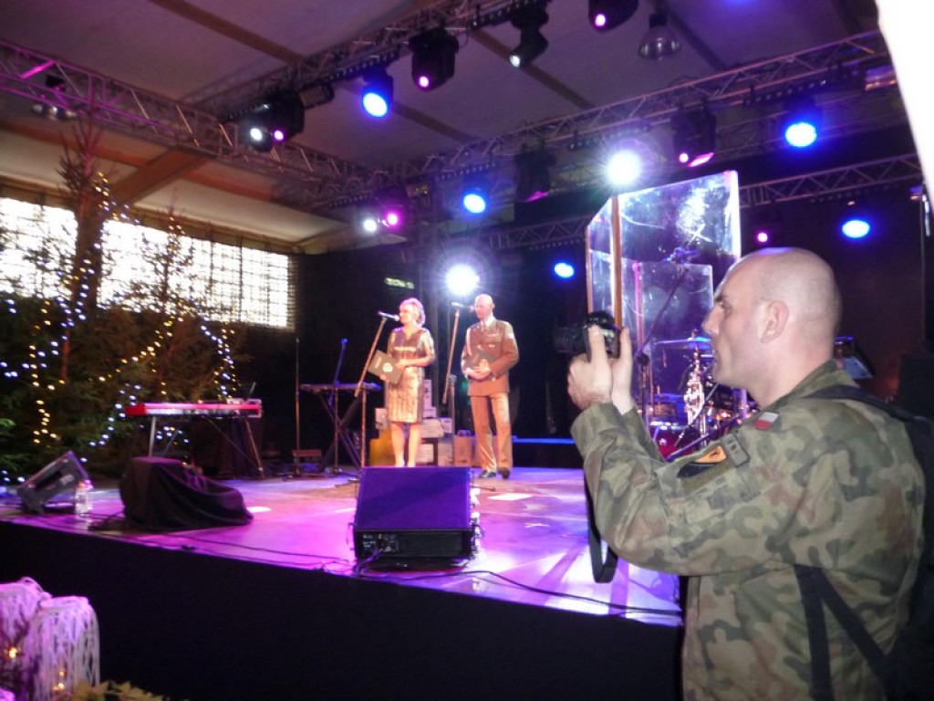 SPOTKANIE BOŻONARODZENIOWE Z  ŻOŁNIERZAMI