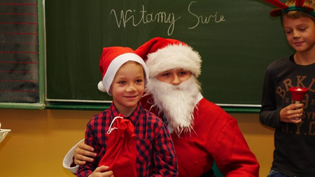 Mikołaj w PSP w Olszance...