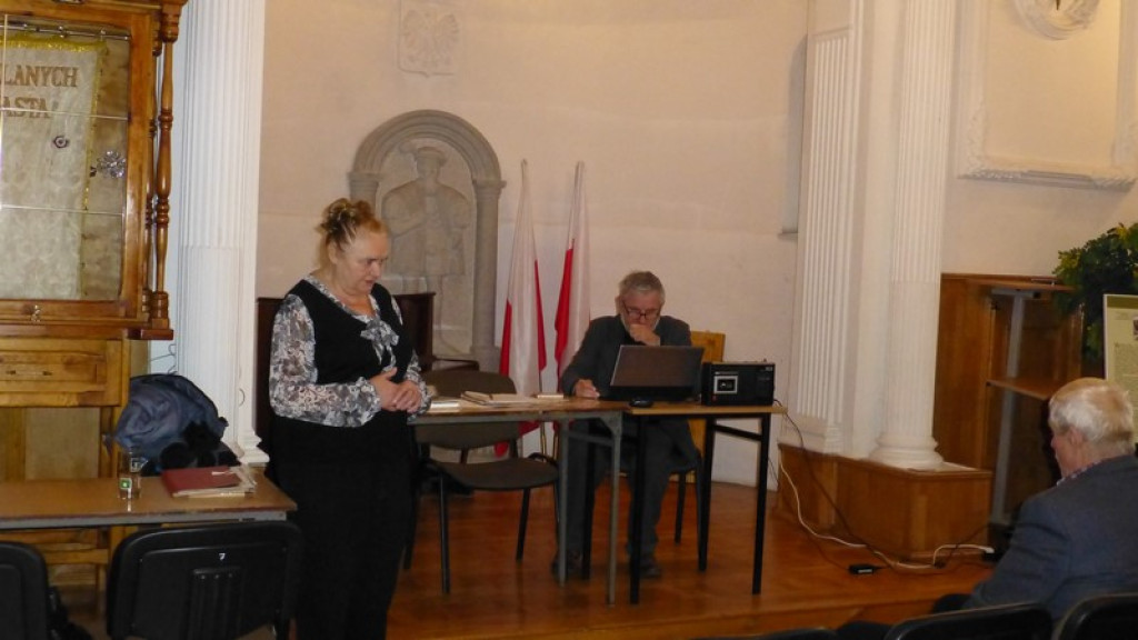 Wystawa w Zespole Szkół Budowlanych - 35. rocznica wprowadzenia stanu wojennego