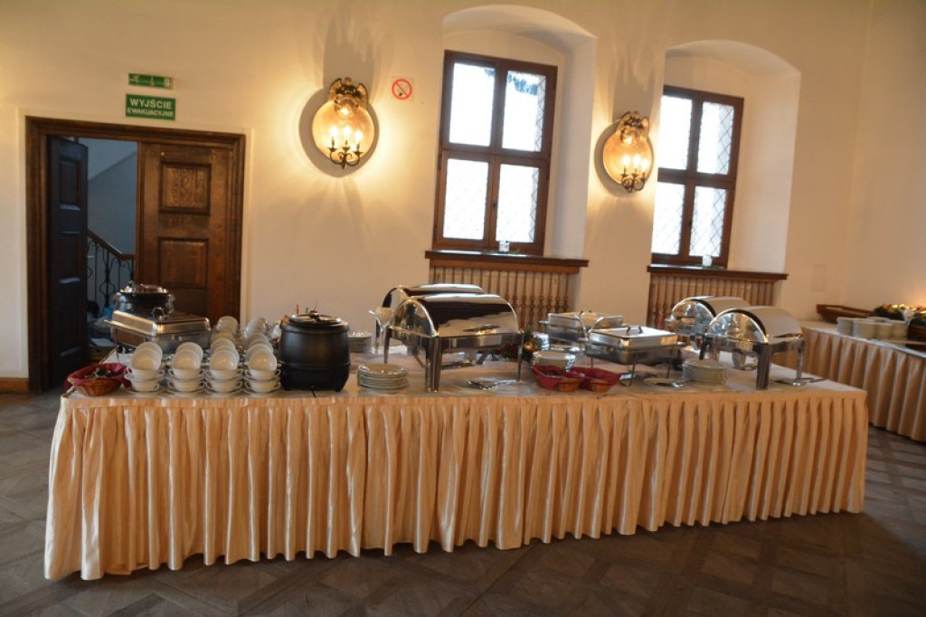 XXVIII sesja Rady Miejskiej Brzegu - relacja na żywo