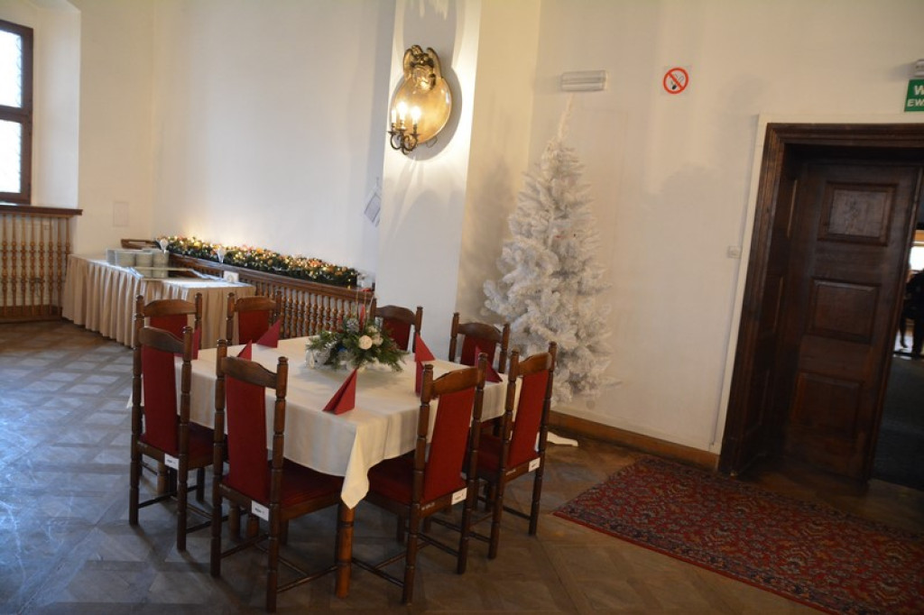 XXVIII sesja Rady Miejskiej Brzegu - relacja na żywo