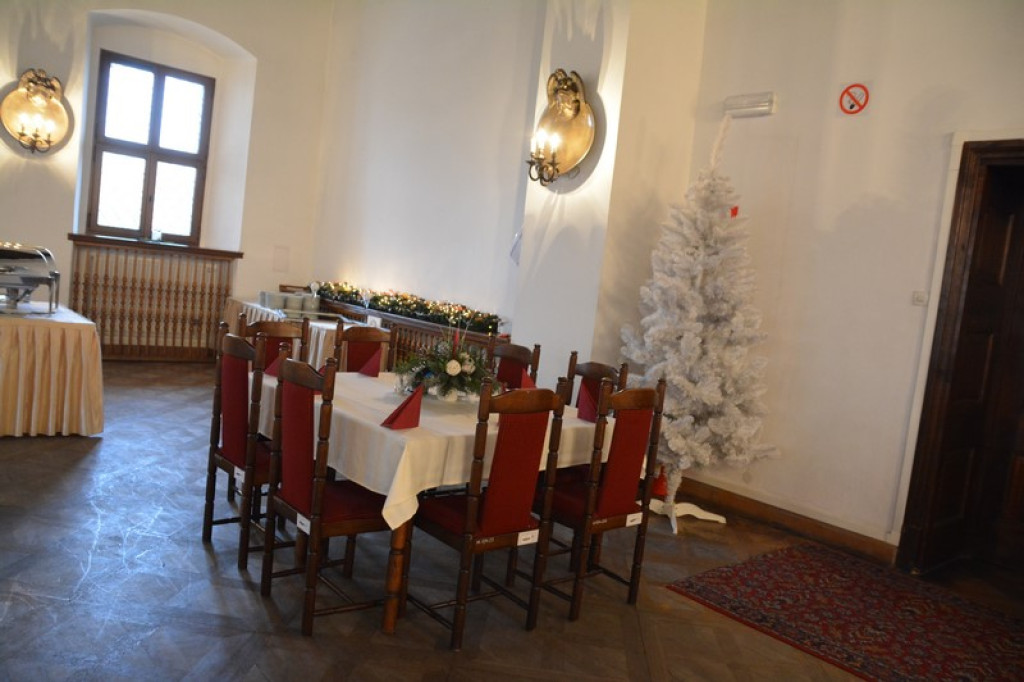 XXVIII sesja Rady Miejskiej Brzegu - relacja na żywo