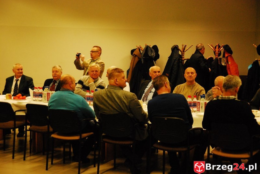 Piłkarskie spotkanie przedświąteczne i nagrody dla byłych zawodników Stali