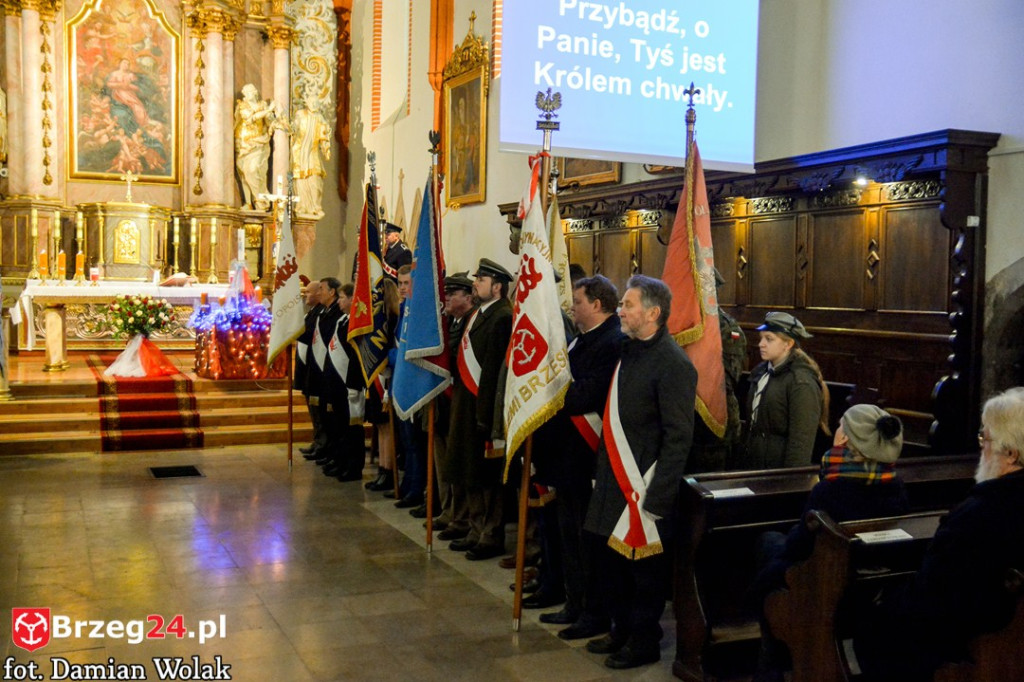 Wojewódzkie obchody 35. rocznicy wprowadzenia stanu wojennego [FOTORELACJA]