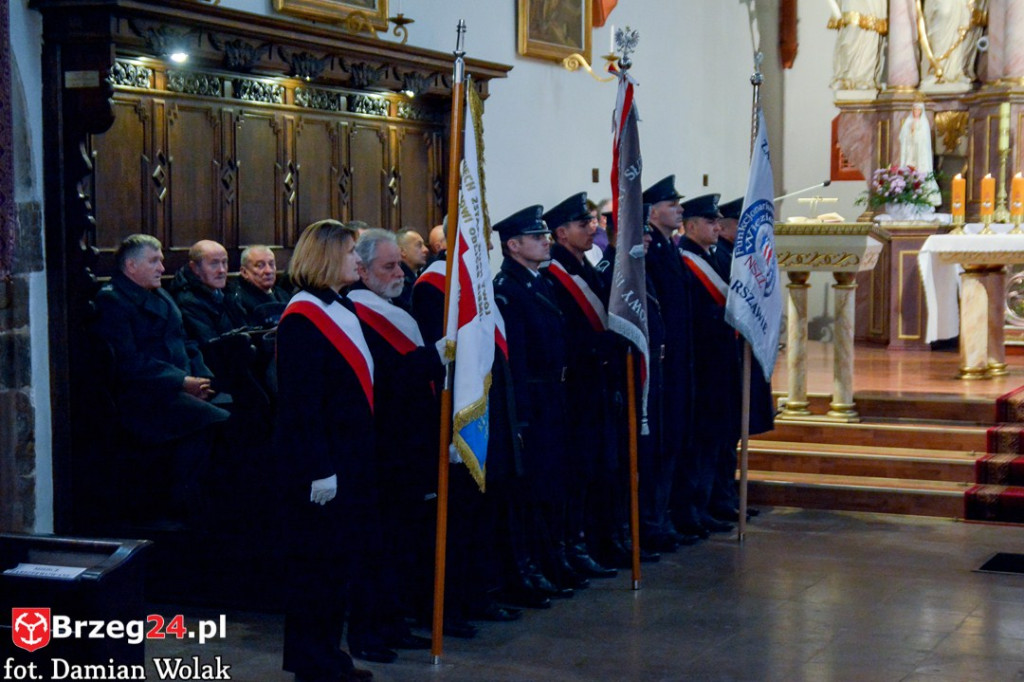 Wojewódzkie obchody 35. rocznicy wprowadzenia stanu wojennego [FOTORELACJA]