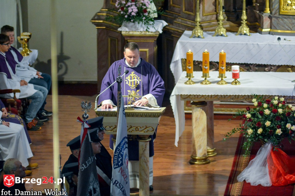Wojewódzkie obchody 35. rocznicy wprowadzenia stanu wojennego [FOTORELACJA]