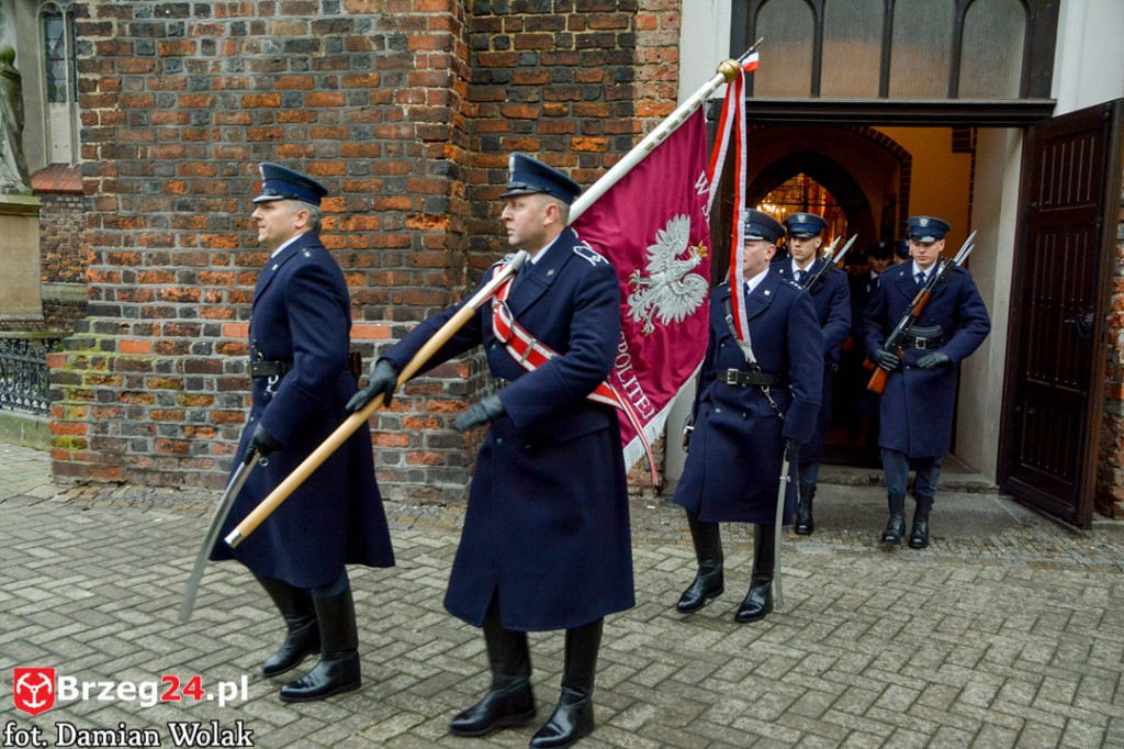 Wojewódzkie obchody 35. rocznicy wprowadzenia stanu wojennego [FOTORELACJA]