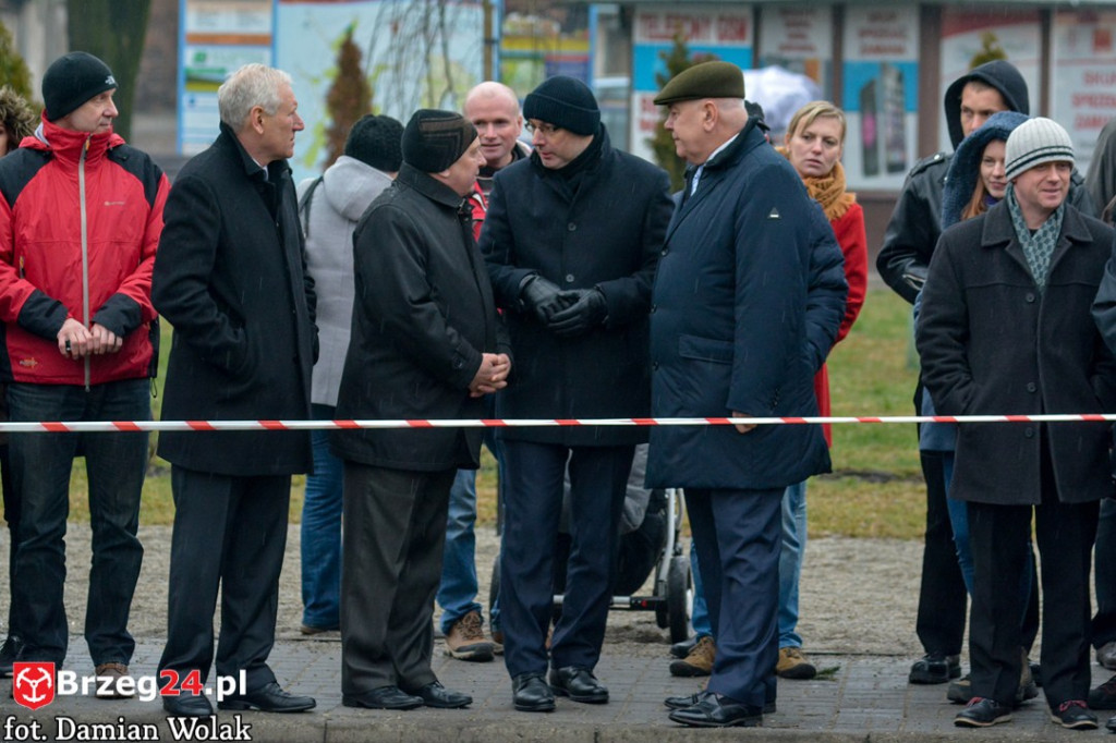 Wojewódzkie obchody 35. rocznicy wprowadzenia stanu wojennego [FOTORELACJA]