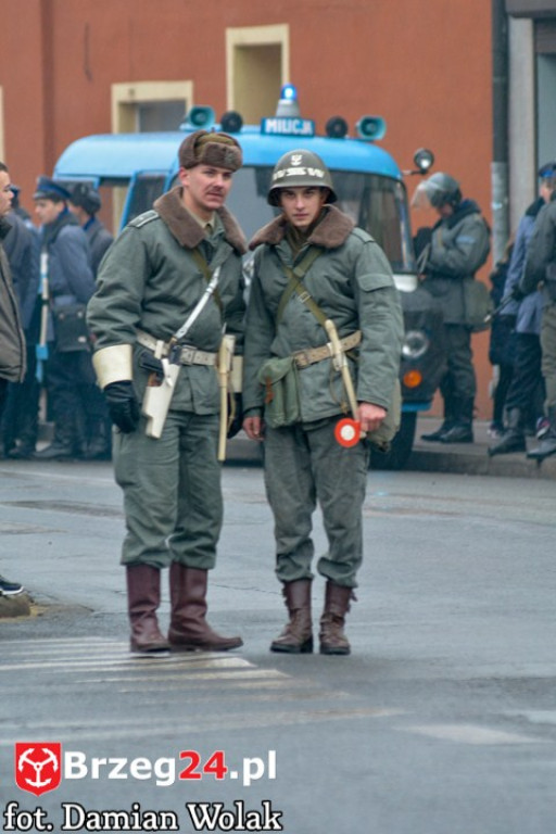 Wojewódzkie obchody 35. rocznicy wprowadzenia stanu wojennego [FOTORELACJA]