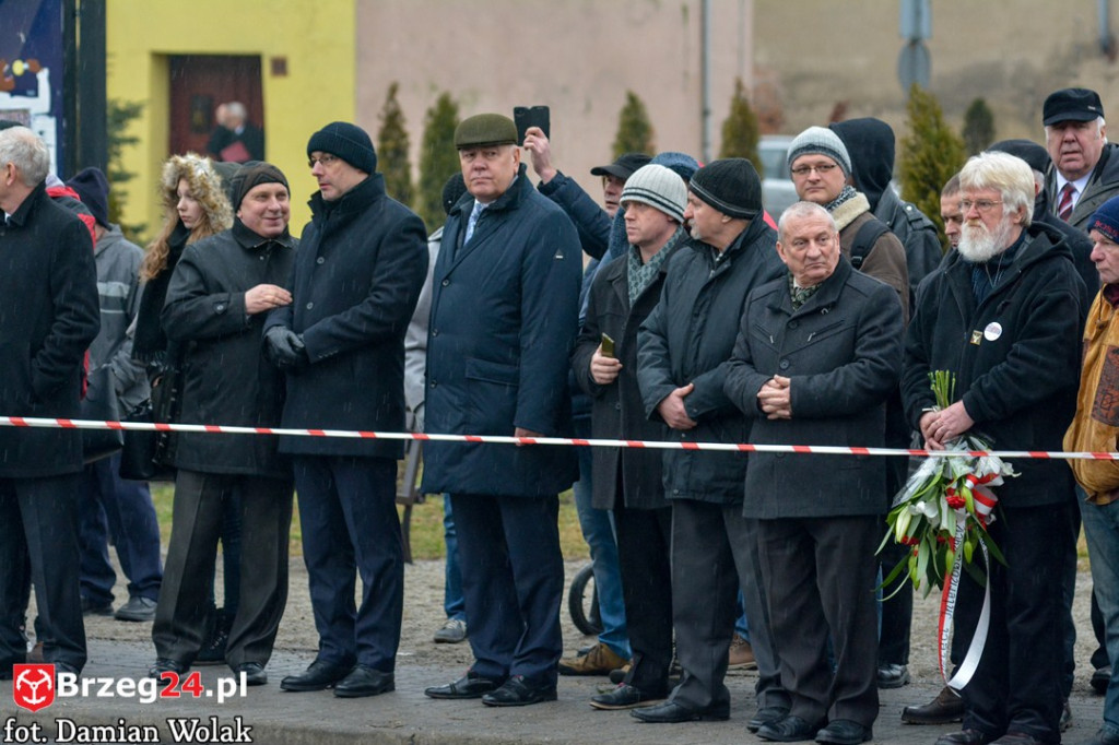 Wojewódzkie obchody 35. rocznicy wprowadzenia stanu wojennego [FOTORELACJA]