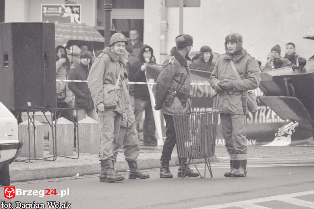 Wojewódzkie obchody 35. rocznicy wprowadzenia stanu wojennego [FOTORELACJA]
