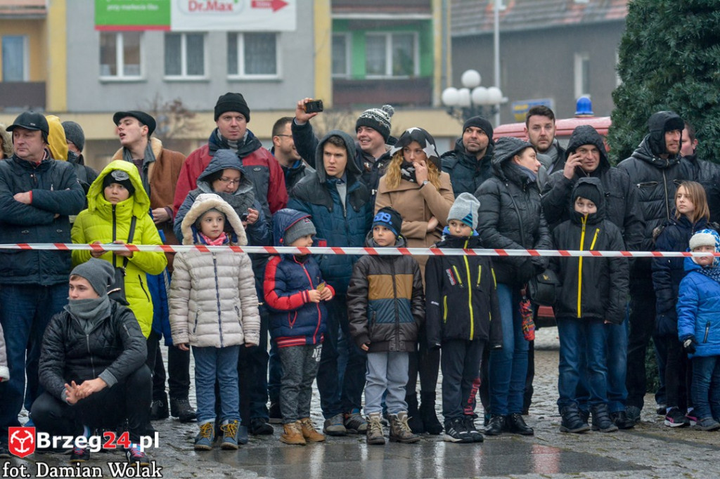 Wojewódzkie obchody 35. rocznicy wprowadzenia stanu wojennego [FOTORELACJA]