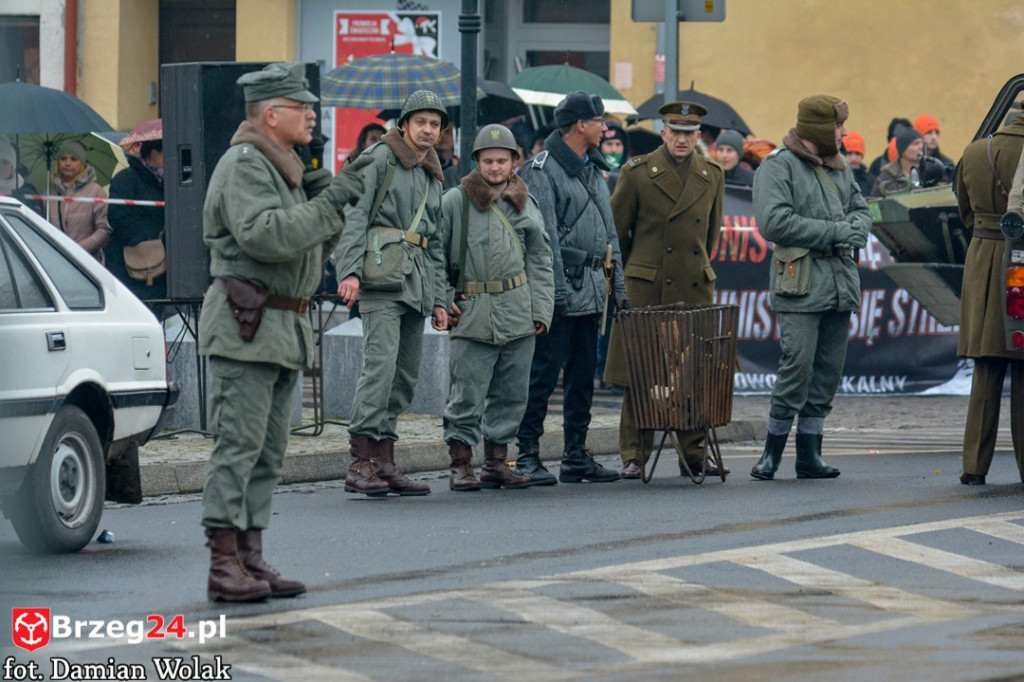 Wojewódzkie obchody 35. rocznicy wprowadzenia stanu wojennego [FOTORELACJA]