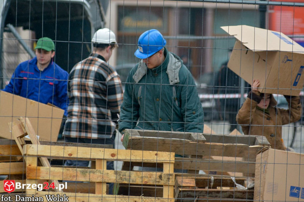 Wojewódzkie obchody 35. rocznicy wprowadzenia stanu wojennego [FOTORELACJA]