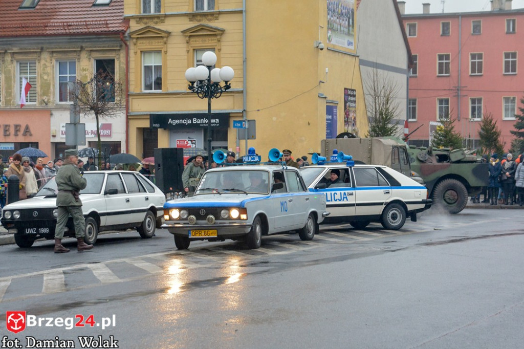 Wojewódzkie obchody 35. rocznicy wprowadzenia stanu wojennego [FOTORELACJA]