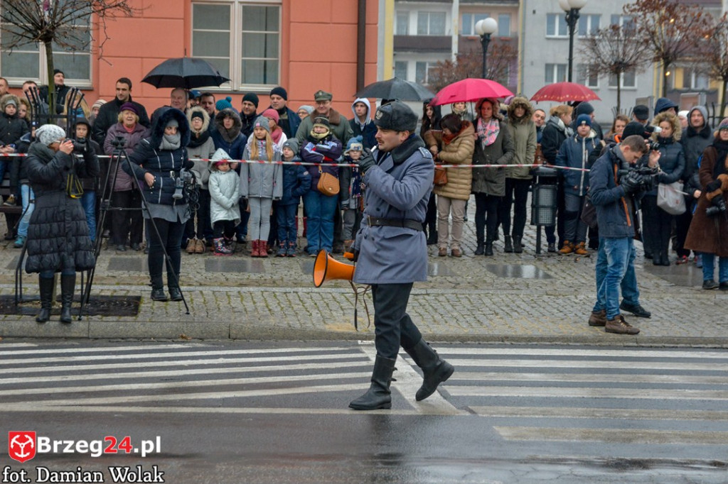 Wojewódzkie obchody 35. rocznicy wprowadzenia stanu wojennego [FOTORELACJA]