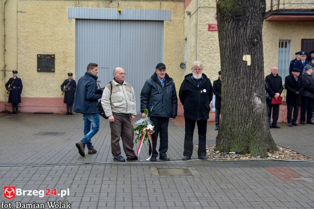 Wojewódzkie obchody 35. rocznicy wprowadzenia stanu wojennego [FOTORELACJA]