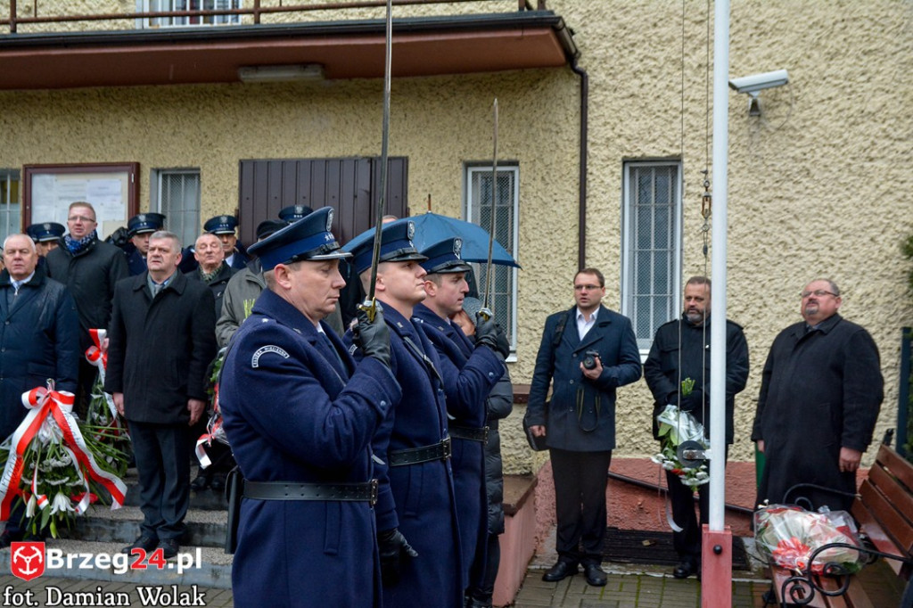 Wojewódzkie obchody 35. rocznicy wprowadzenia stanu wojennego [FOTORELACJA]