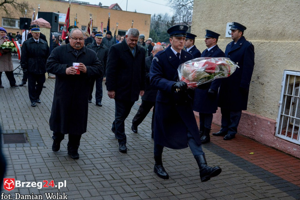 Wojewódzkie obchody 35. rocznicy wprowadzenia stanu wojennego [FOTORELACJA]