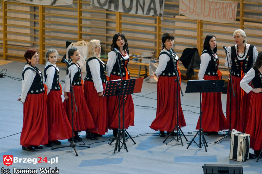 Wojewódzkie obchody 35. rocznicy wprowadzenia stanu wojennego [FOTORELACJA]