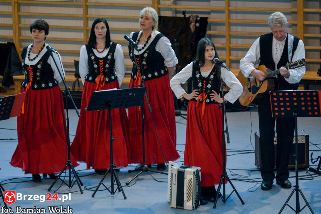 Wojewódzkie obchody 35. rocznicy wprowadzenia stanu wojennego [FOTORELACJA]