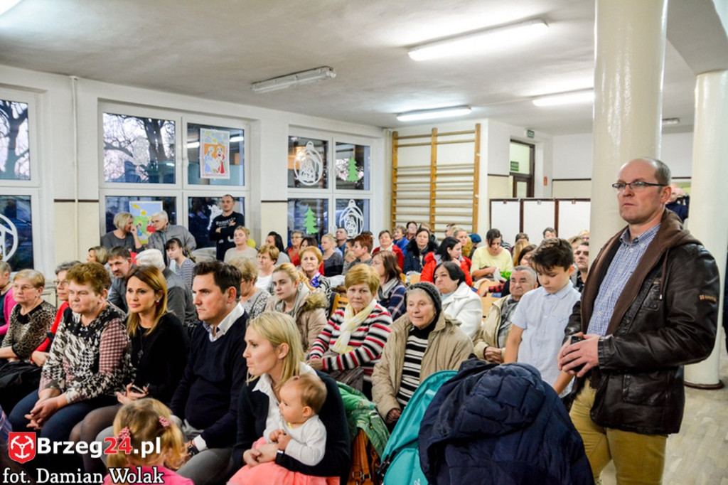 Kiermasz bożonarodzeniowy w PSP Kolnica