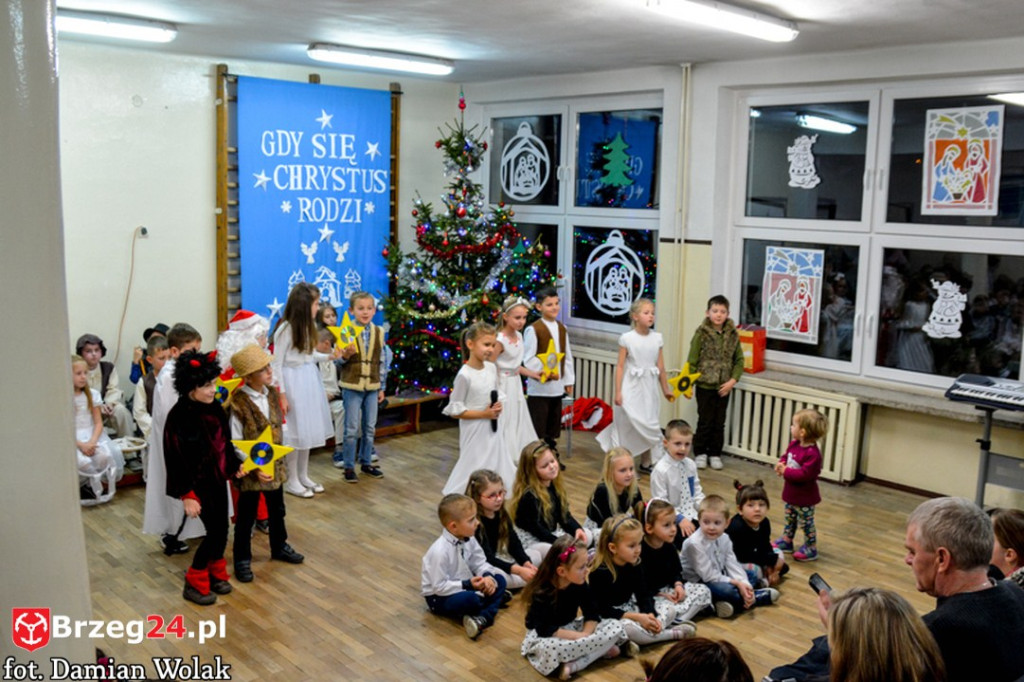 Kiermasz bożonarodzeniowy w PSP Kolnica