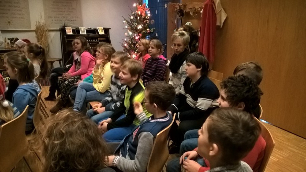Zanim pierwsza gwiazdka zaświeci - czwartoklasiści z PSP 8 w Muzeum Wsi Opolskiej