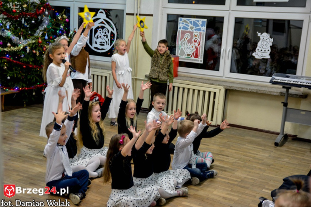 Kiermasz bożonarodzeniowy w PSP Kolnica