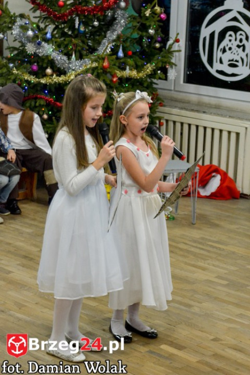 Kiermasz bożonarodzeniowy w PSP Kolnica