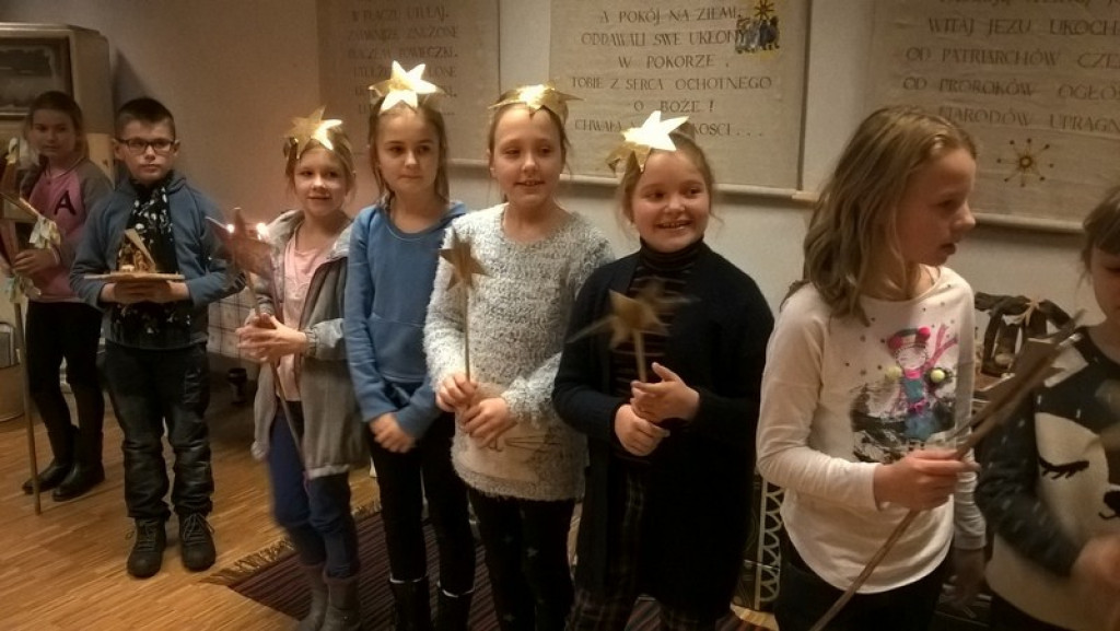Zanim pierwsza gwiazdka zaświeci - czwartoklasiści z PSP 8 w Muzeum Wsi Opolskiej