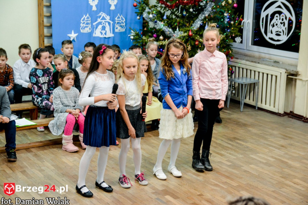 Kiermasz bożonarodzeniowy w PSP Kolnica