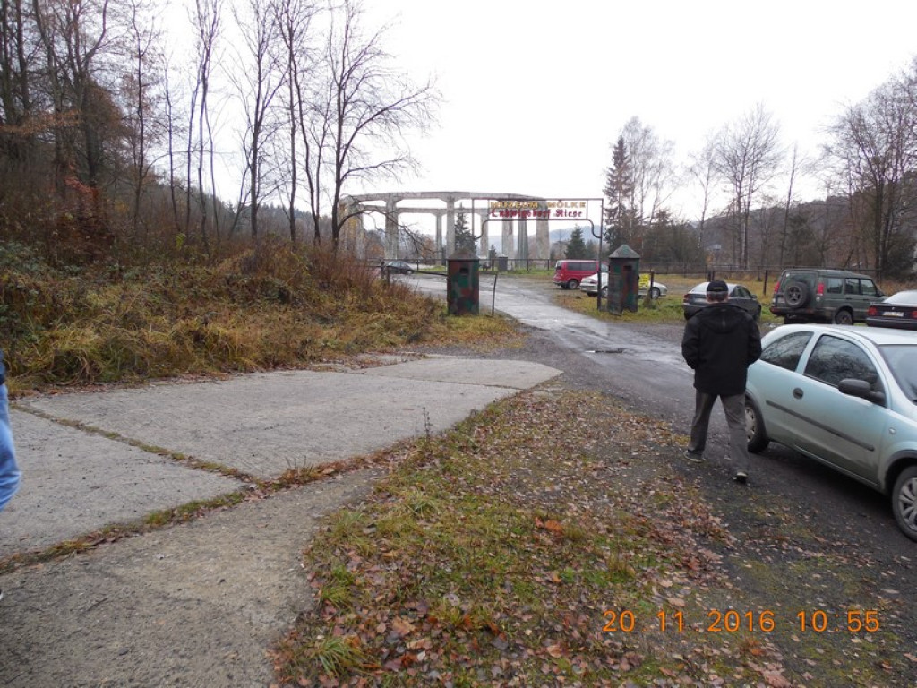 Tajemnice Sudetów część IV - Brzeżanie eksplorowali kompleks Riese