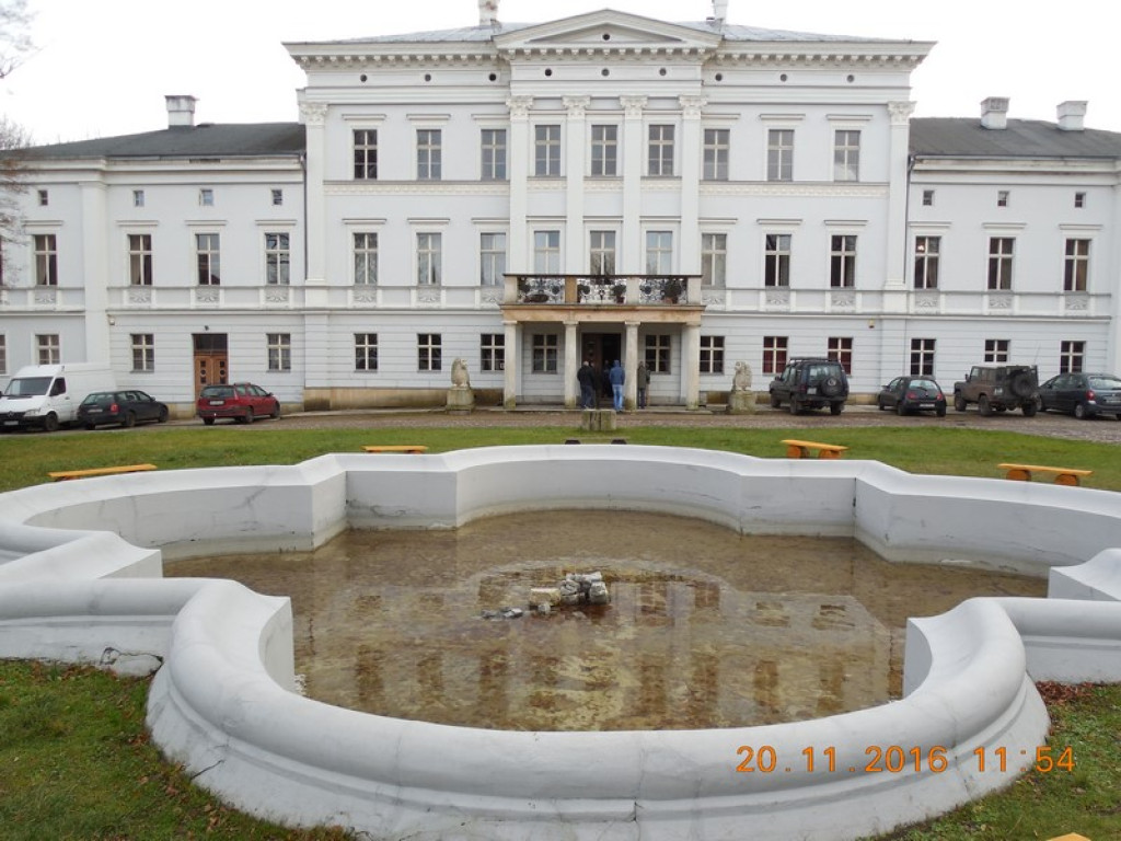 Tajemnice Sudetów część IV - Brzeżanie eksplorowali kompleks Riese