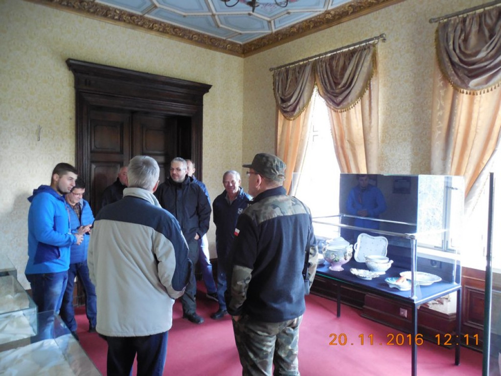 Tajemnice Sudetów część IV - Brzeżanie eksplorowali kompleks Riese