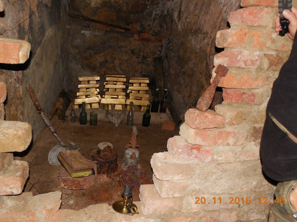 Tajemnice Sudetów część IV - Brzeżanie eksplorowali kompleks Riese